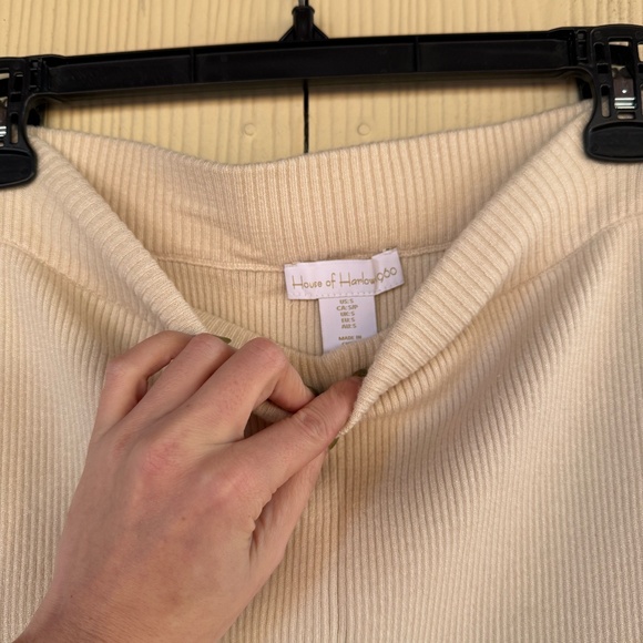 House of Harlow 1960 Two Piece Skirt Set - Picture 7 of 8